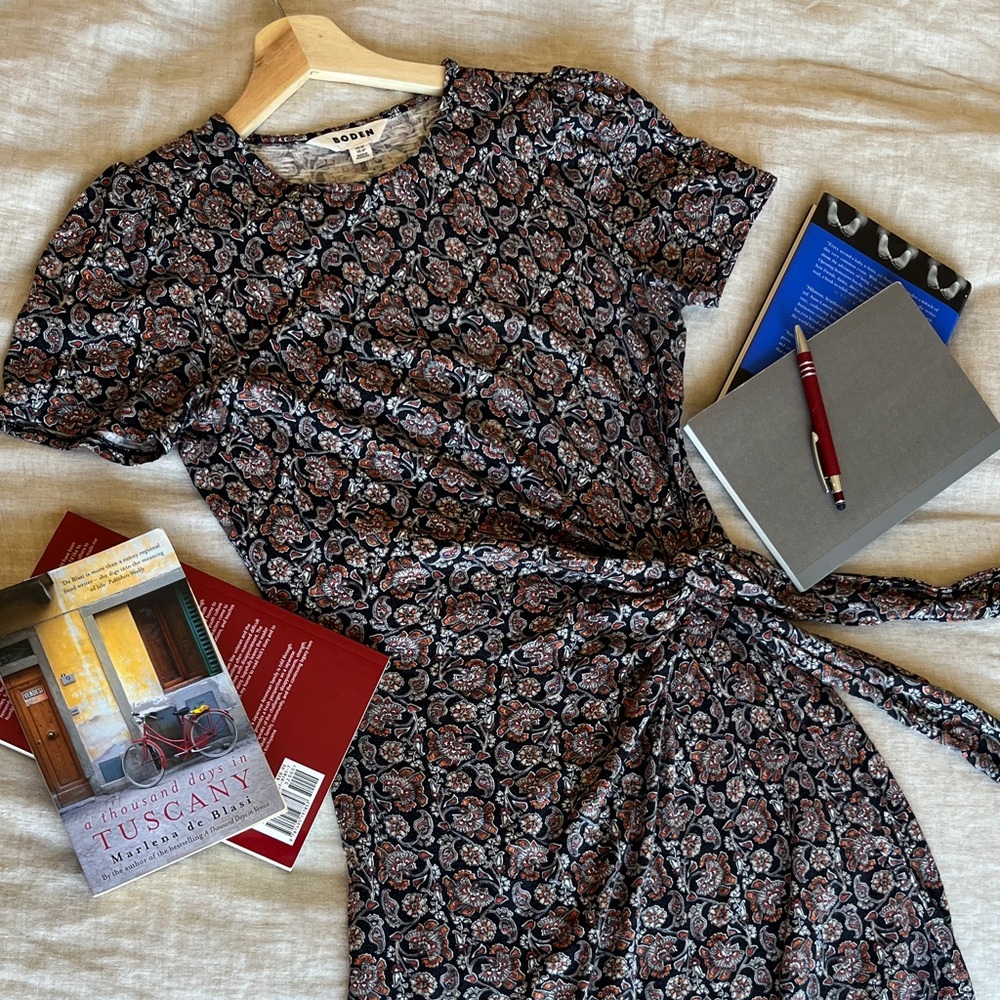 Boden Midi Dress with Vermillion Accents and Tie Waiste